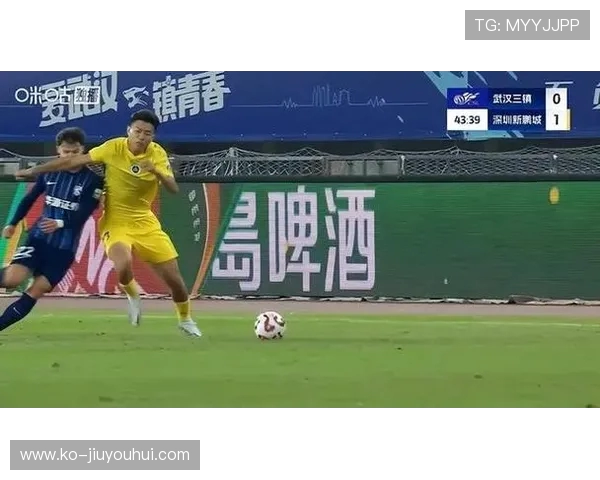 围绕常州足球红牌争议的赛场裁判判罚风波深度解析事件背后真相讨